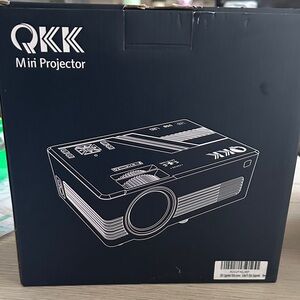 QKK Mini Projector with cloth screen